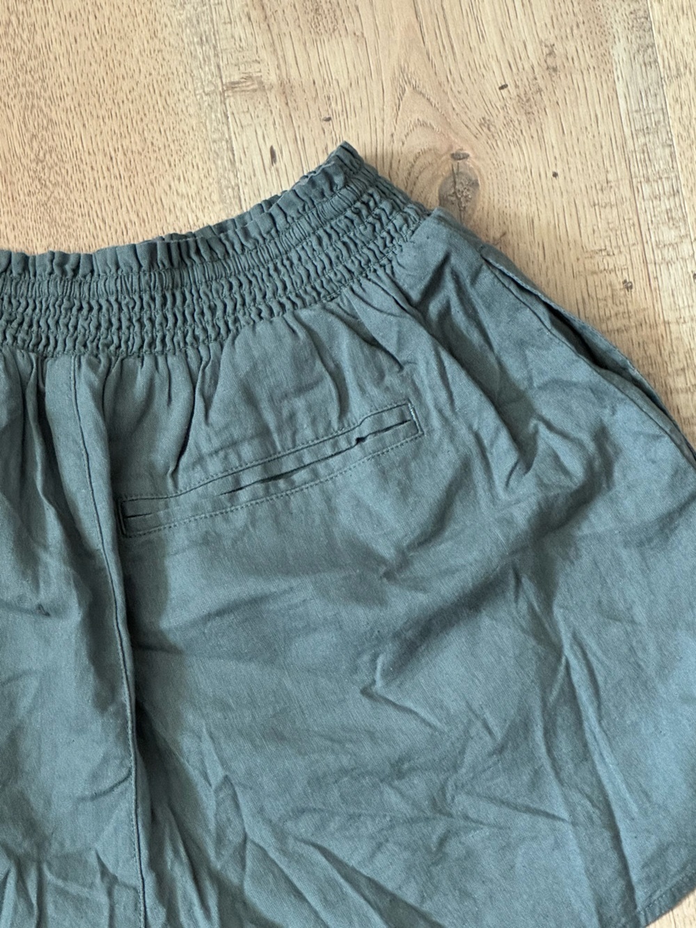 Aerie Happiest Flirty Short Cotton Gauze Shorts Olive Green NWT Small - Picture 7 of 8